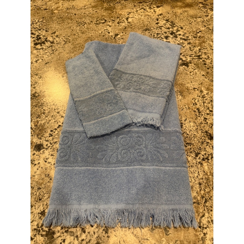Vintage cannon Santa Cruz Fringed Towel Set Floral Jacquard Border 3 Piece Set